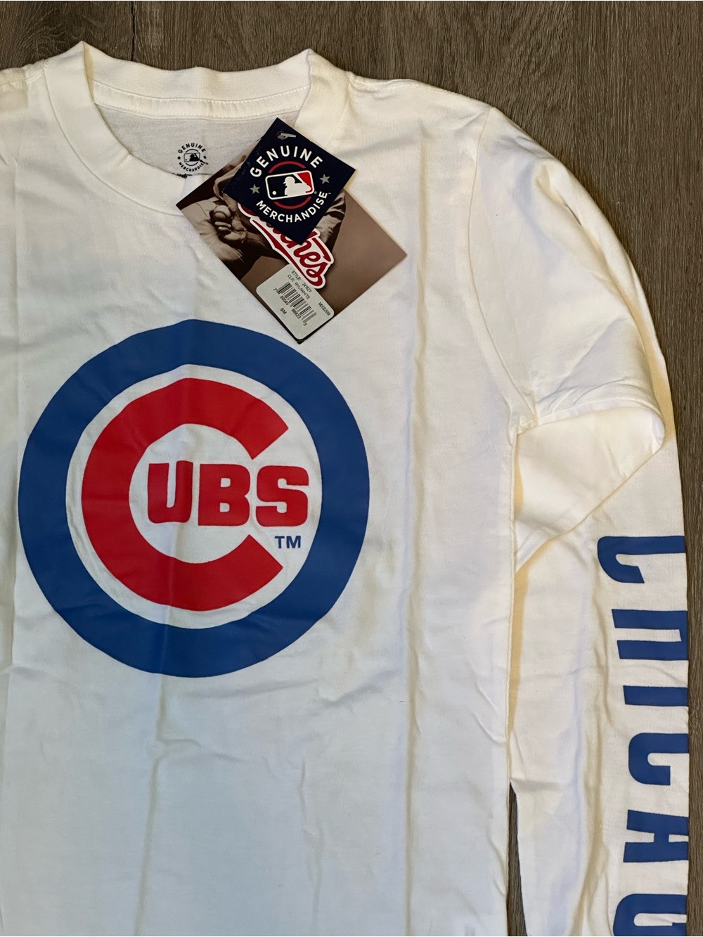 Stitches | Youth Chicago Cubs Long Sleeve Tee | Size Small - NWT!
